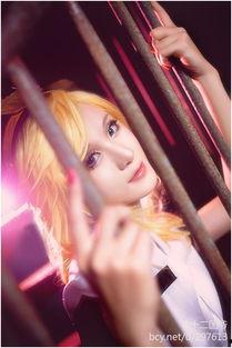 制服丝袜电影福利在线,制服下的激情与诱惑