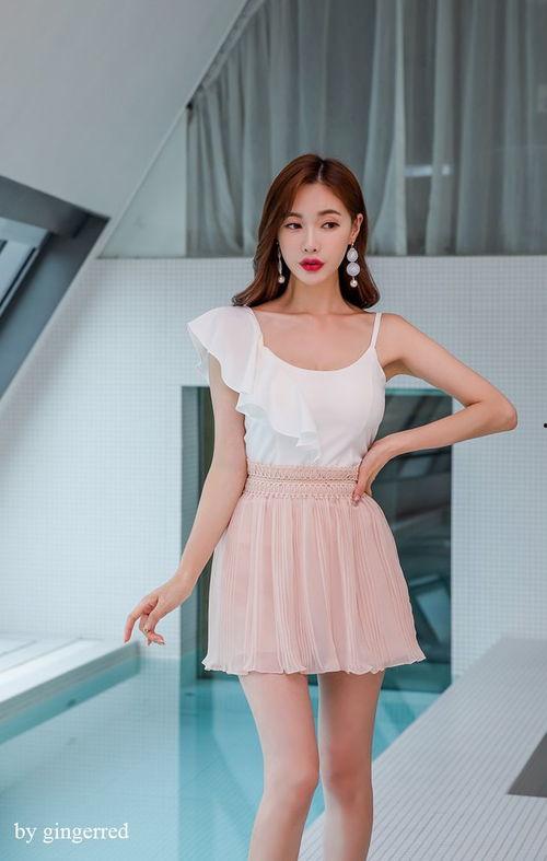 网红美女福利照片在线,惊艳瞬间，美照来袭！